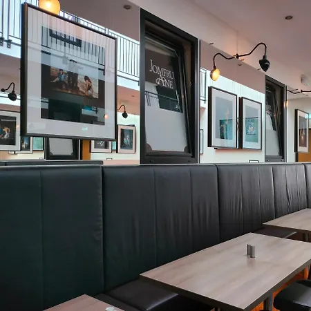 Dancenter Jomfru Ane 3* Aalborg