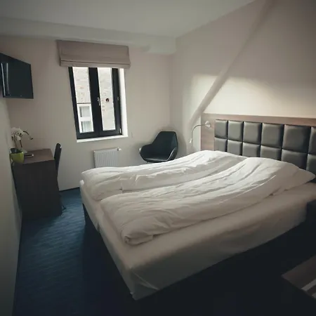 Dancenter Jomfru Ane Hotel