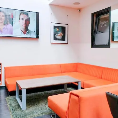Hotell Dancenter Jomfru Ane 4*
