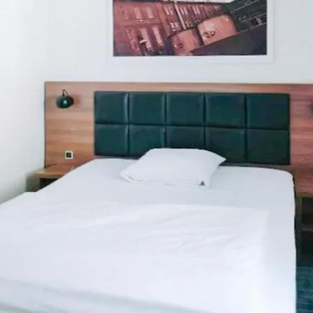 Hotell Dancenter Jomfru Ane