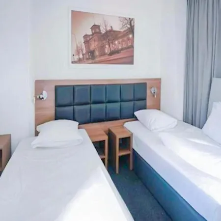 Dancenter Jomfru Ane Hotel 4*