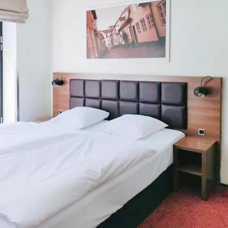 Hotel Dancenter Jomfru Ane 4*