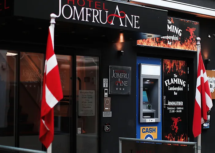 Hotel Dancenter Jomfru Ane 4*